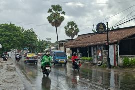 BMKG: Dua bibit siklon terpantau di sekitar wilayah NTT yang berdampak hujan lebat