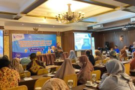 Seminar parenting Genza Surakarta: kunci sukses menuju perguruan tinggi negeri