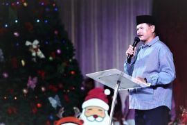 KPK bawa sembilan dari 15 orang yang ditangkap terkait OTT Wali Kota Madiun