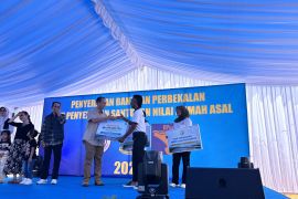 Membangun pusat perekonomian di Tanjung Banun