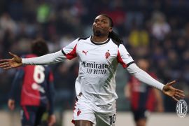 AC Milan kembali ke puncak klasemen