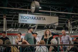 Wisatawan mancanegara pilih kereta pi, Daop 6 Yogyakarta layani 13.111 penumpang WNA di masa Nataru 2025/2026