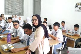 BGN ingatkan guru juga harus dapat MBG pada 2026