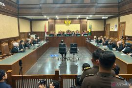 Majelis hakim tolak keberatan Nadiem Makarim di kasus "Chromebook"