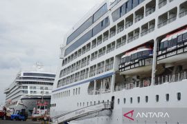 Pelabuhan Benoa Bali jadi markas wisata kapal pesiar