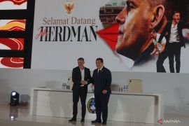 John Herdman mengungkapkan sudah berkomunikasi dengan Jay Idzes dkk sejak Natal
