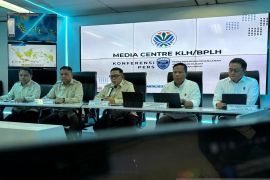 KLH lakukan verifikasi aktivitas 70 perusahaan di daerah banjir Sumatra