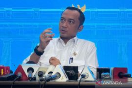 Mensesneg: Pemerintah masih mencari titik temu terkait perpres ojol