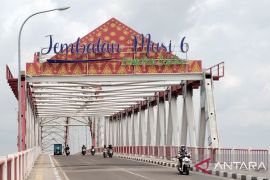 Ratu Dewa sebut biaya lampu Jembatan Musi VI capai Rp6 miliar, minta warga turut menjaga