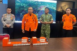 Kepala Basarnas segera menyerahkan black box pesawat ATR ke KNKT