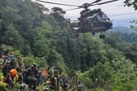 Basarnas: 10 korban pesawat ATR 42-500 sudah ditemukan