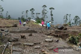 PLN gerak cepat pulihkan listrik terdampak banjir dan longsor di Purbalingga