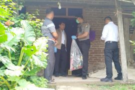 Polisi buru terduga pelaku pembunuhan hingga Yogyakarta