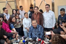 Direktur Utama BEI Iman Rachman mundur