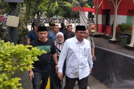 Tersangka kasus kuota haji Yaqut Cholil akan memberikan kesaksian untuk Gus Alex