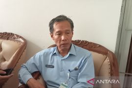 DLH Bantul menerjunkan tim awasi pembakaran sampah kawasan TPA Piyungan
