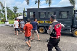 Polres Ogan Ilir titipkan 15 tahanan ke Lapas Tanjung Raja