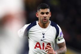 Thomas Frank tegaskan tak akan copot Romero dari kapten