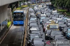 Kemenhub menegaskan bus diberi stiker "silang merah" tak layak digunakan