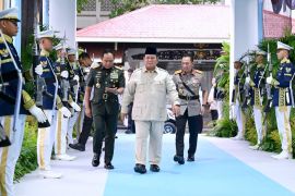 Prabowo menekankan profesionalisme dan persatuan TNI-Polri