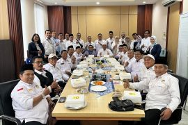 Bank Jateng dan HIPWIN berikan literasi dan inklusi pedagang warteg