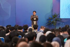 Menko PM: Kita tidak boleh lagi berada pada zona tanggung, Indonesia harus naik kelas