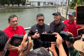 Hasto Kristiyanto dorong penataan taman dan pengelolaan sampah di Yogyakarta