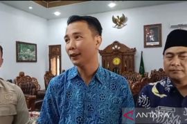 KPK menyita uang ratusan juta rupiah dari OTT Bupati Rejang Lebong