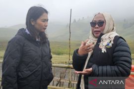 Wamenpar memastikan fasilitas di Bromo siap layani wisatawan saat libur Lebaran
