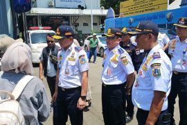 Dua bus di Terminal Tanjung Priok dinyatakan tak laik jalan