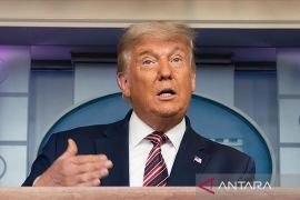 Trump klaim AS mulai kendalikan Selat Hormuz