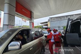 Terpopuler, BBM subsidi tidak naik hingga JK laporkan Rismon