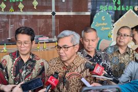 KPK: Penahanan tersangka kasus CSR BI independensi penyidik