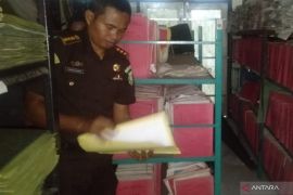 Kejati NTB periksa data hasil geledah kantor BPN Lombok Tengah terkait TPPU