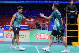 Sabar/Reza gagal perpanjang catatan positif kontra duo Fang