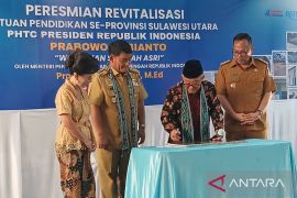 Kemendikdasmen menyediakan beasiswa sarjana bagi 150 ribu guru