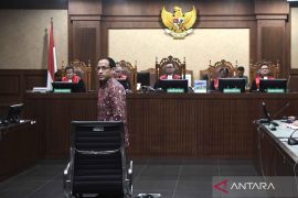 Kemarin, dugaan kejahatan kasus Nadiem hingga 6.779 tindakan imigrasi