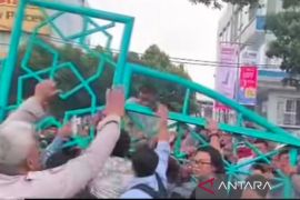 Polisi amankan area sekolah usai terima laporan keributan di Tangsel