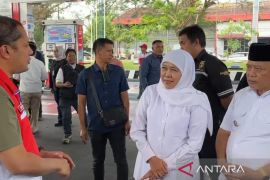 Khofifah pastikan stok BBM subsidi di Jawa Timur dalam posisi aman