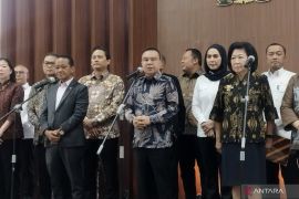 DPR kumpulkan DEN hingga ESDM bahas pertumbuhan ekonomi dan mitigasi
