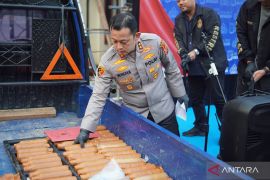 Hampir 1 ton merkuri pasok tambang ilegal diungkap polisi di Bogor