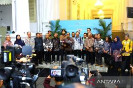 Mendiktisaintek: Presiden minta optimalkan riset gambut cegah karhutla
