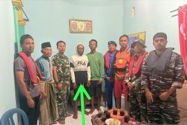 Tiga malam hanyut di laut akibat kabut tebal, nelayan Malteng ditemukan selamat