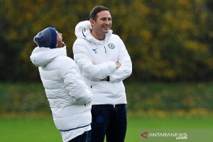 Chelsea menyulap sanksi larangan transfer pemain jadi berkah