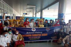Kontingen PON Sumbar disambut Ikatan Keluarga Minang di Mimika