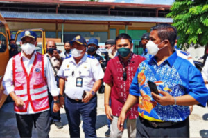 Menhub Budi Karya apresiasi para sopir bus PON Papua