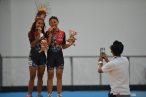 PON Papua: Atlet sepatu roda Papua raih emas 400 meter ITT putri