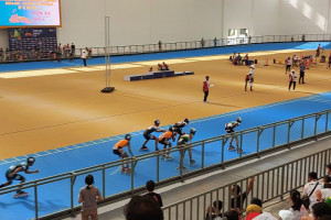 Jatim raih medali emas pertama sepatu roda di nomor 3.000m putra