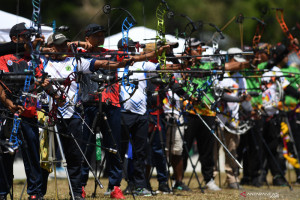 Jabar dan Riau berbagi emas panahan nomor compound PON Papua