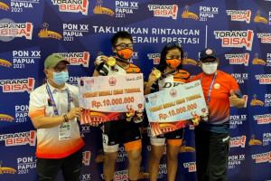 Sepatu roda sumbang dua emas pertama kontingen DKI